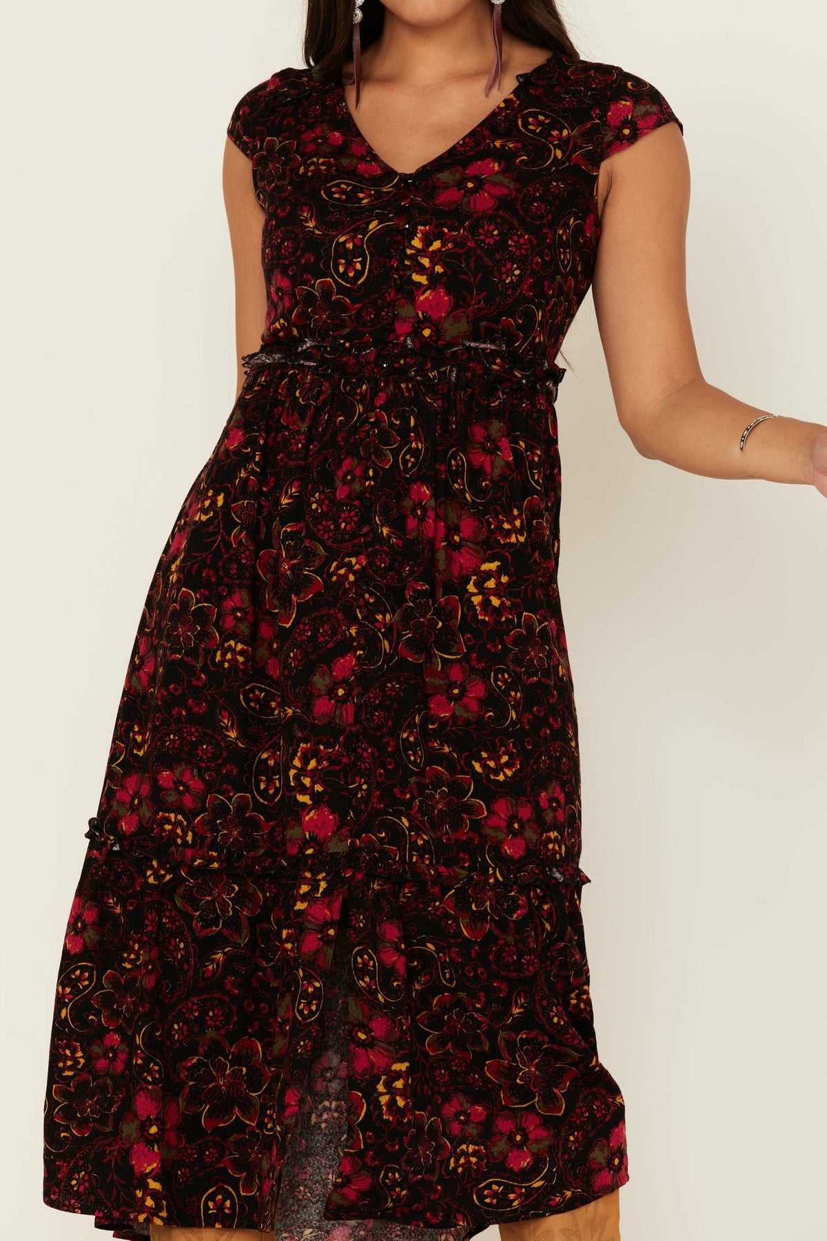 Idyllwind Women | Black Floral Willow Branch Midi Dress