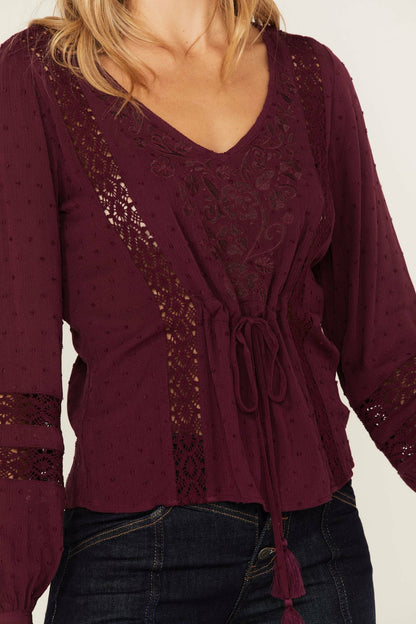 Idyllwind Women | Romance Floral Embroidered Swiss Dot Blouse