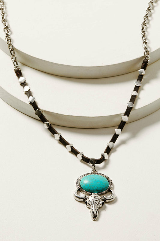 Idyllwind Women | Lavergne Turquoise Stone Bull Head Necklace