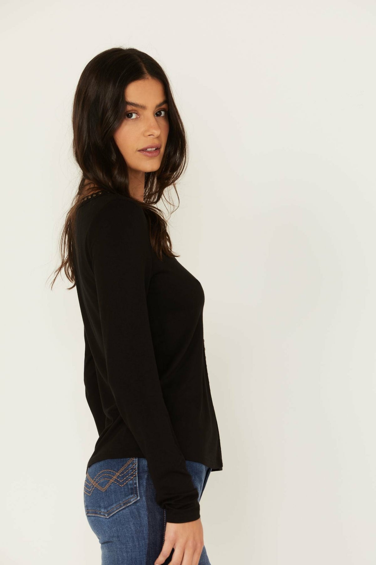 Idyllwind Women | Quitman Studded Henley Top