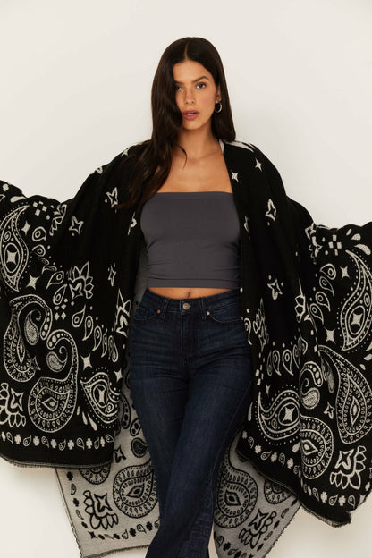 Idyllwind Women | Kyle Bandana Print Blanket Shawl