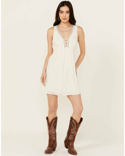 Idyllwind Women | Winfrey Criss Cross Front Embellished Dress